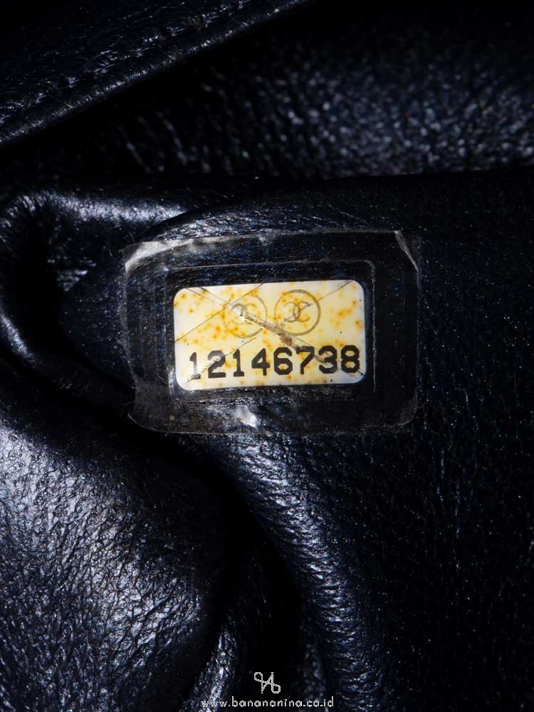 CHANEL 2.55 Reissue 228 Flap Bag Metallic Blue
