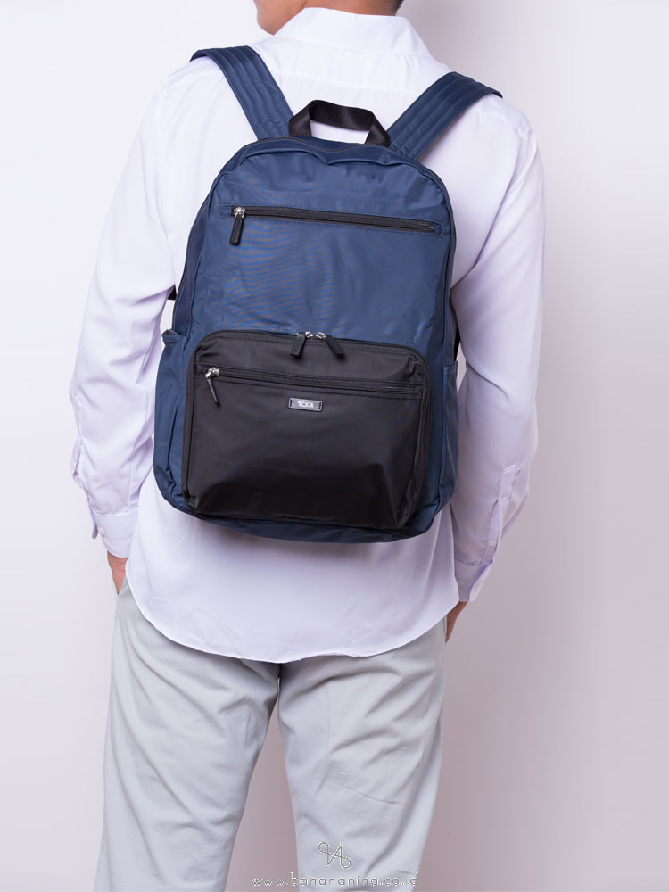 tumi collapsible backpack