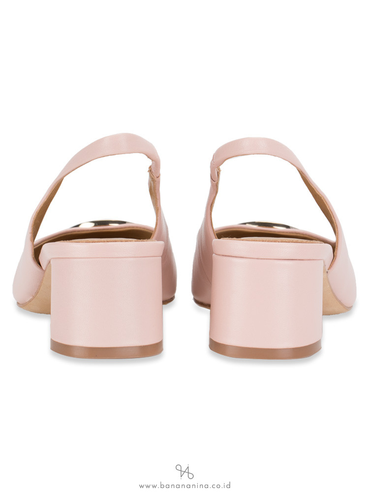 caterina slingback pump