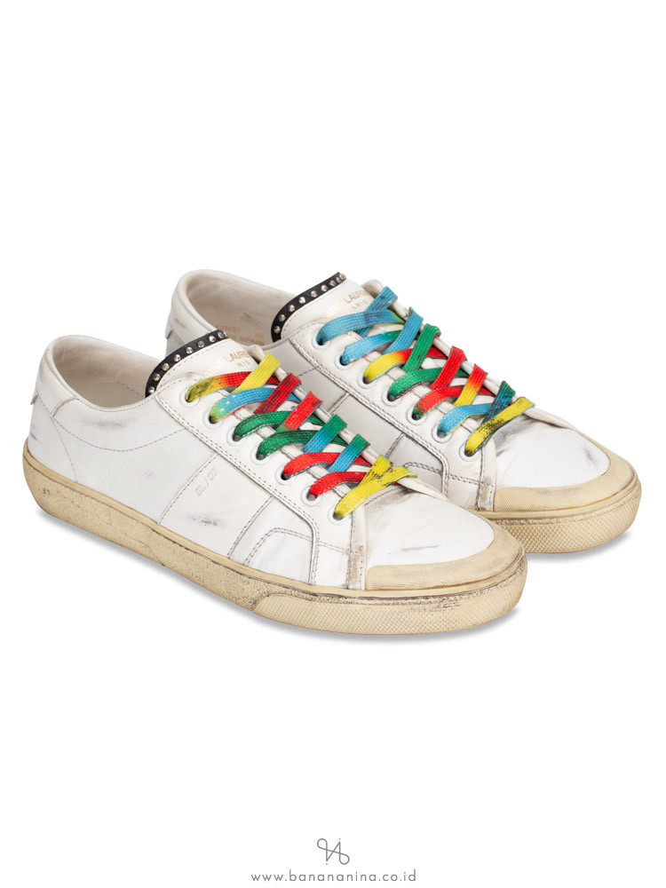 SAINT LAURENT Distressed Court Classic Surf Sneakers White Sz 39