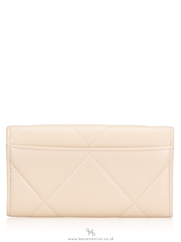 CHANEL 19 Long Flap Wallet Beige