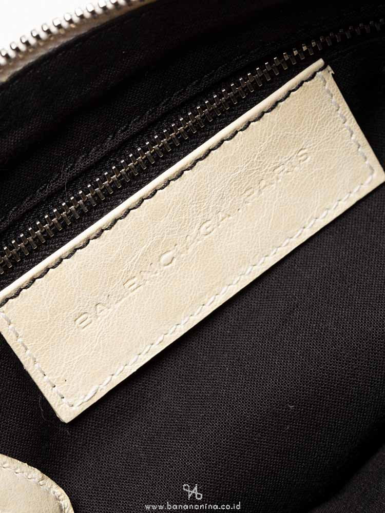 BALENCIAGA Giant Silver Flat Clutch White