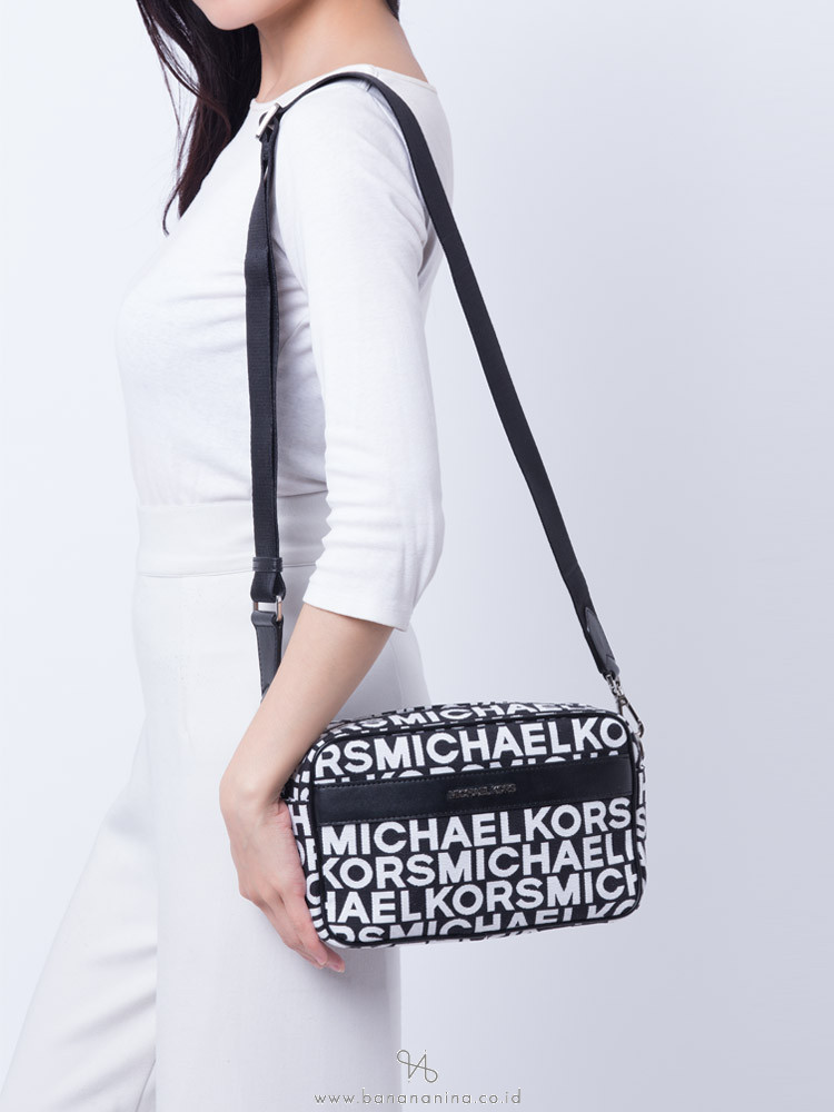 michael kors kenly