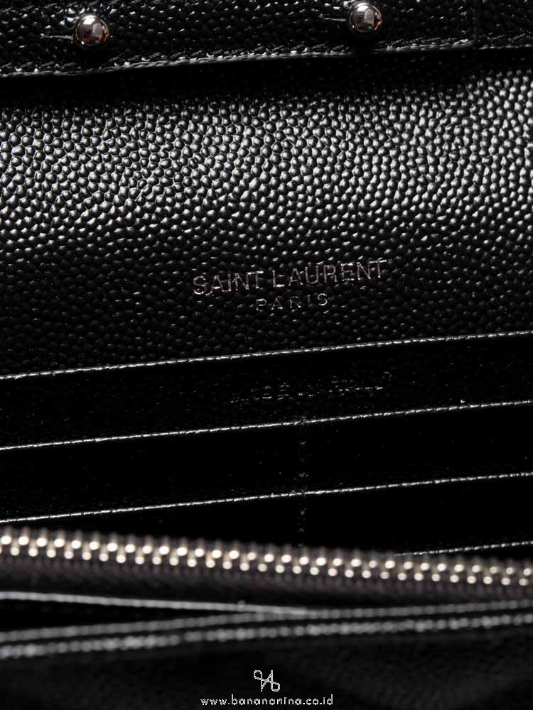 SAINT LAURENT Grain De Poudre Matelasse Monogram Chain Wallet Black Silver