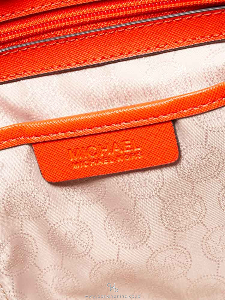 MICHAEL KORS Jet Set Travel Medium Carryall Tote Orange
