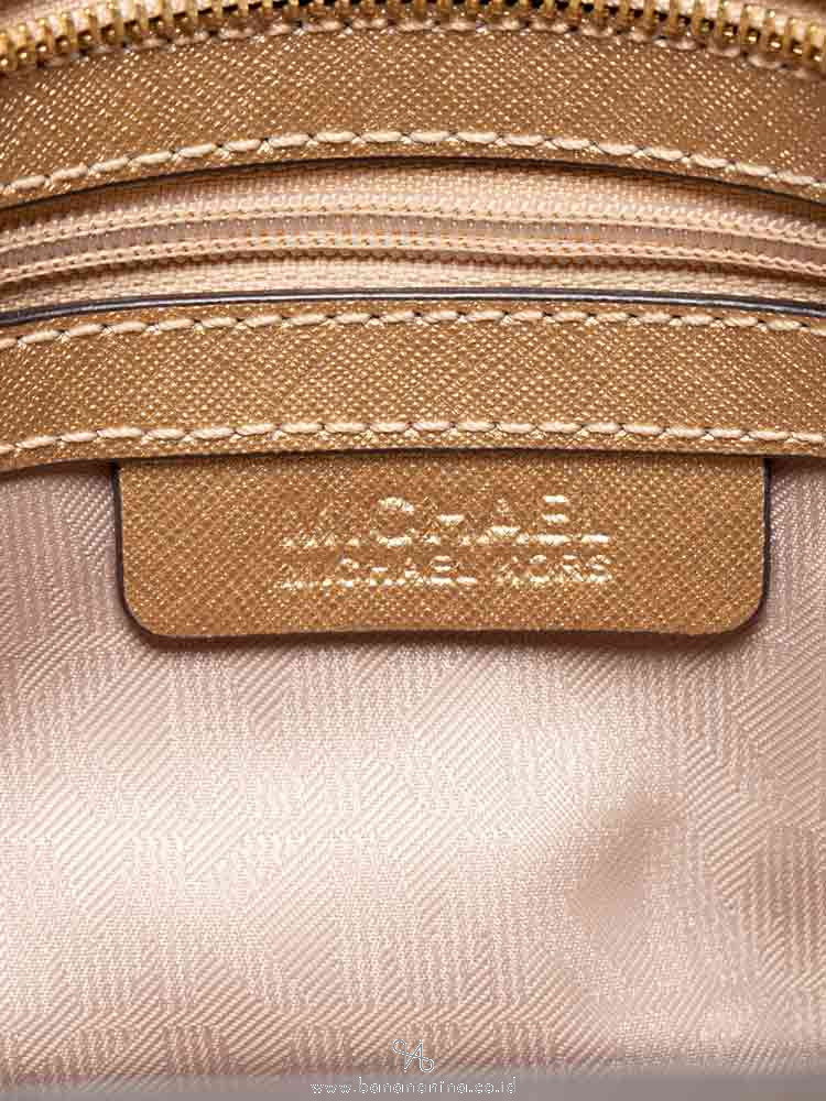 MICHAEL KORS Selma Medium Leather Satchel Pale Gold