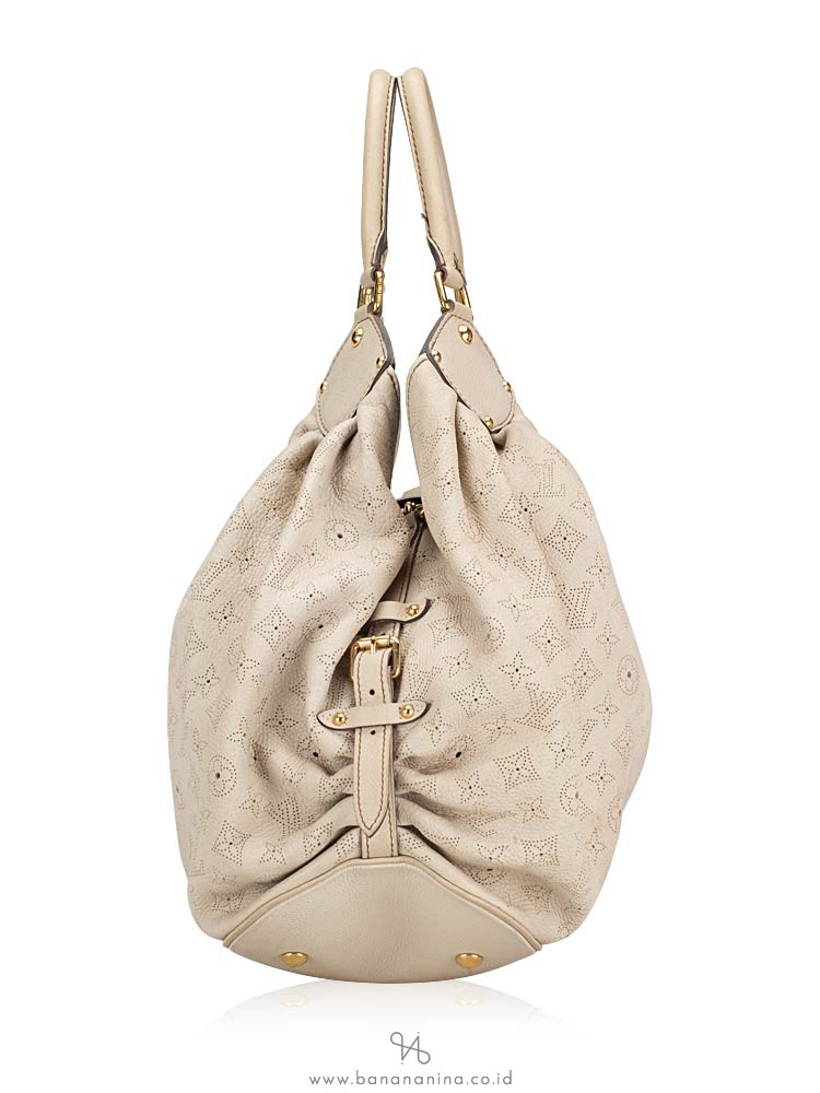 LOUIS VUITTON Mahina XL Gris