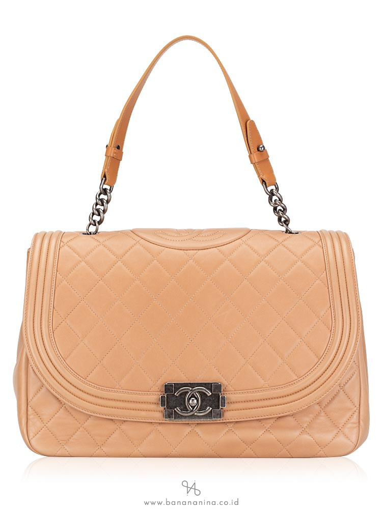 CHANEL Lambskin Antik Boy Flap Bag Beige