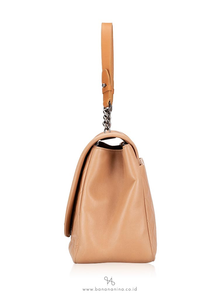 CHANEL Lambskin Antik Boy Flap Bag Beige