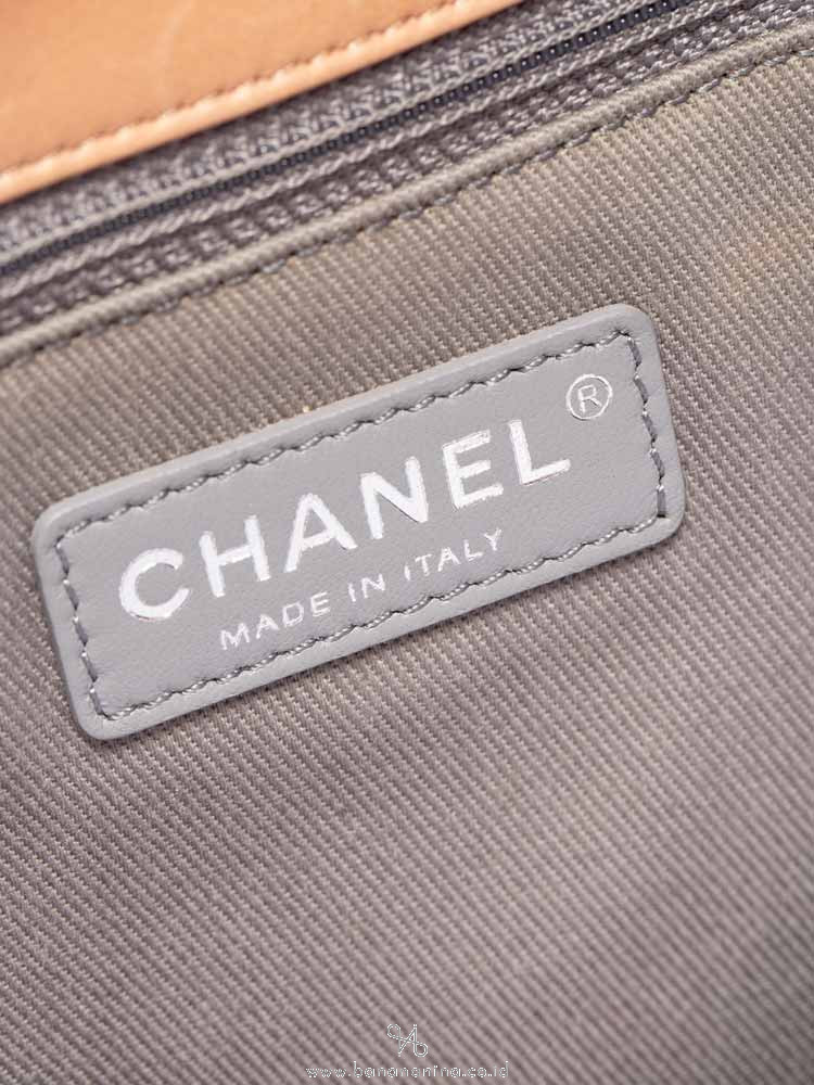 CHANEL Lambskin Antik Boy Flap Bag Beige