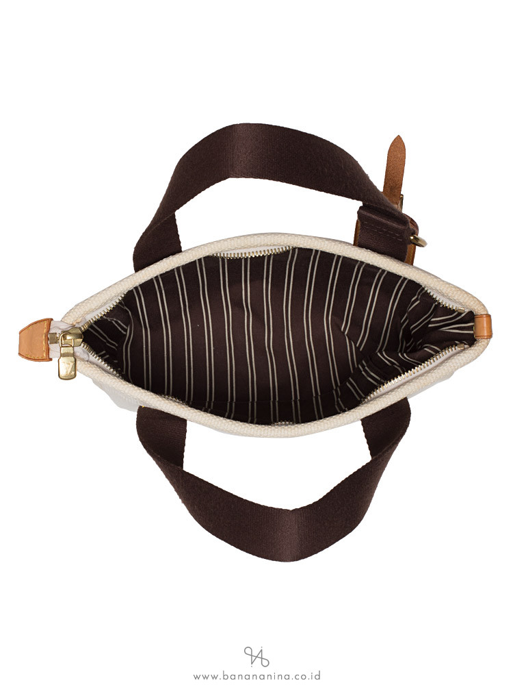 LOUIS VUITTON Cabas Antigua PM White