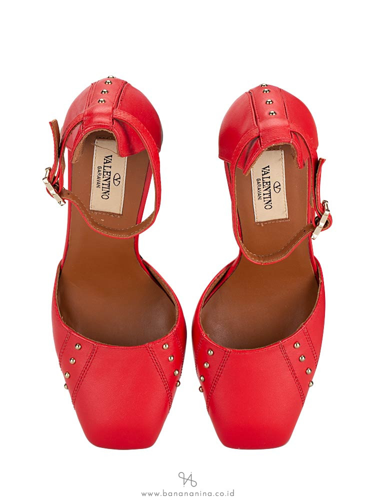 VALENTINO GARAVANI Stud Ankle Strap Platform Pumps Red Sz 35
