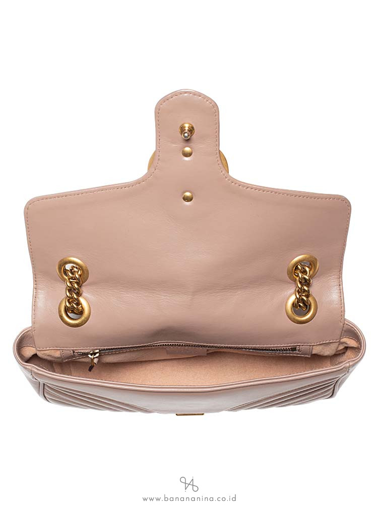 GUCCI GG Marmont Matelasse Small Flap Bag Nude