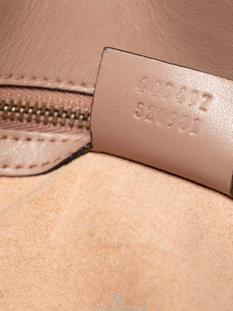 GUCCI GG Marmont Matelasse Small Flap Bag Nude
