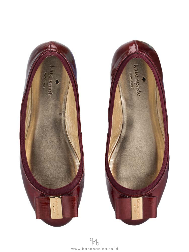 KATE SPADE Tock Patent Saffiano Flats Ruby Sz 7