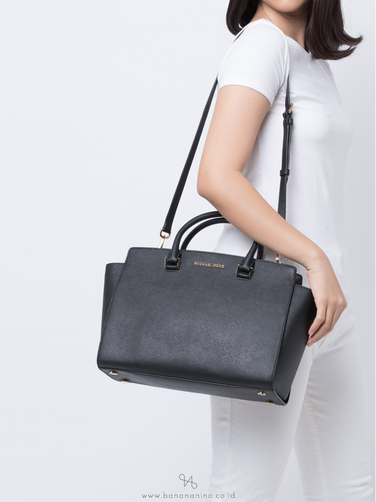 MICHAEL KORS Selma Saffiano Large Satchel Black