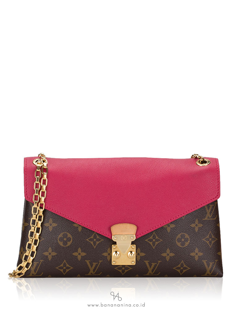 LOUIS VUITTON Monogram Pallas Chain Dahlia