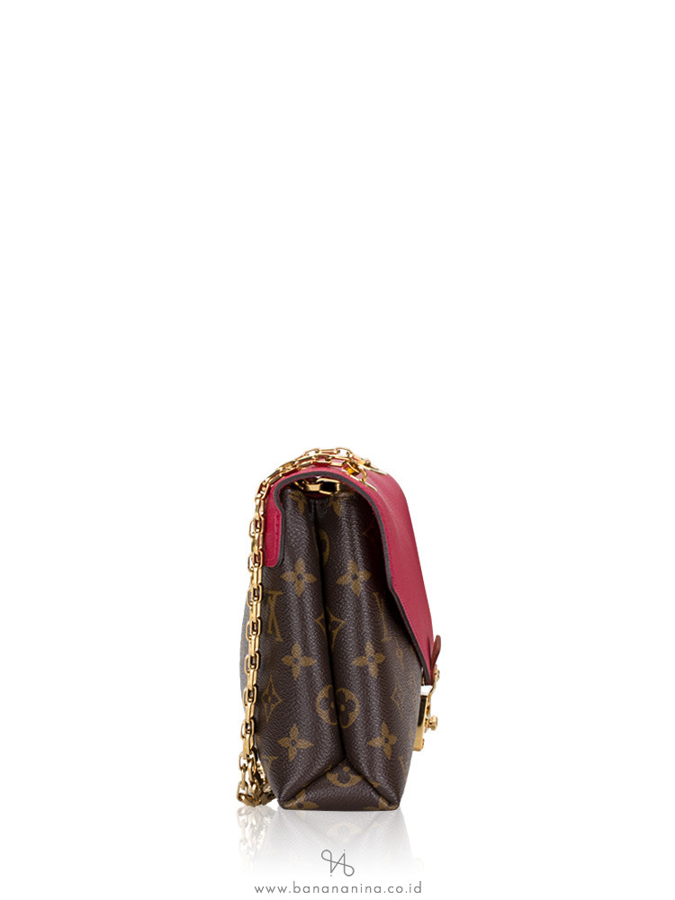 LOUIS VUITTON Monogram Pallas Chain Dahlia