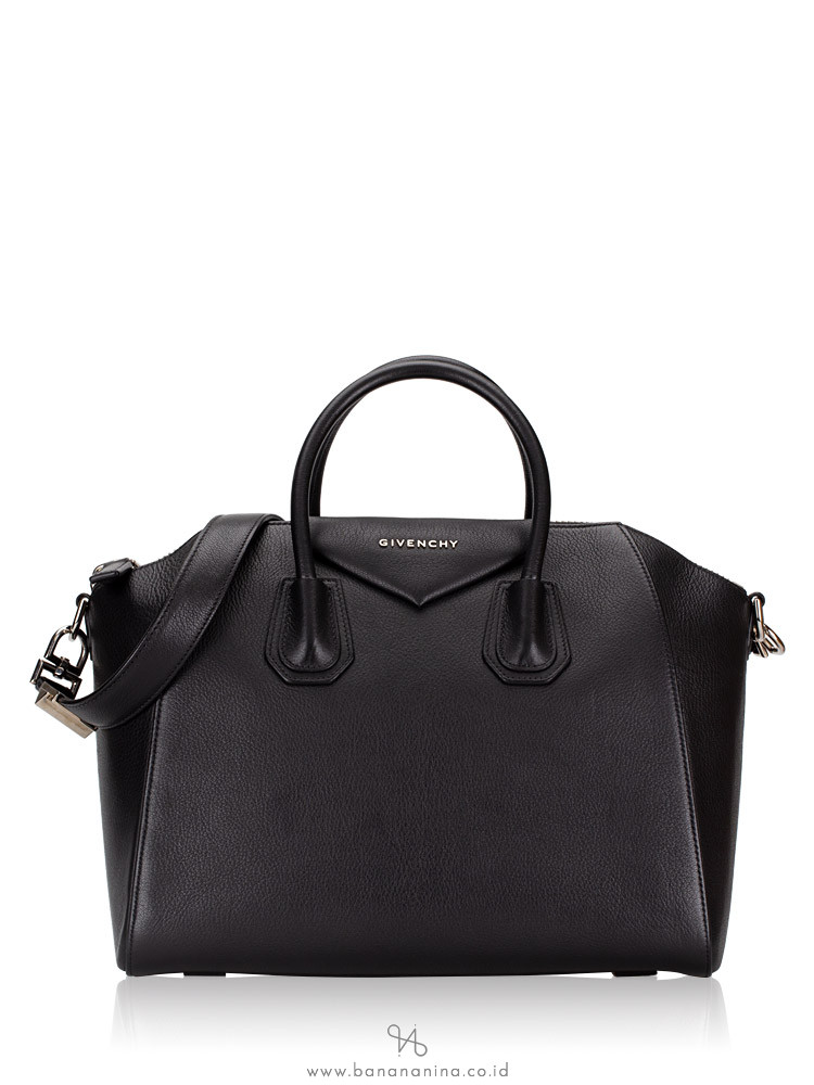 GIVENCHY Grained Leather Medium Antigona Black
