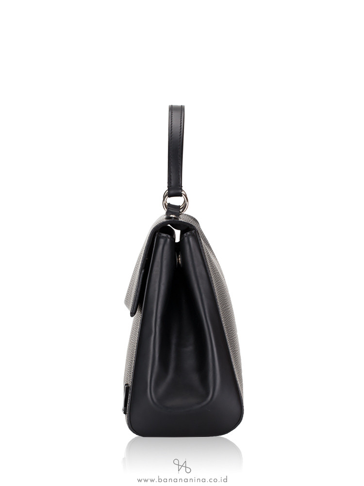LOUIS VUITTON Epi Cluny MM Noir