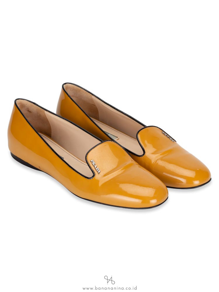PRADA Patent Leather Loafers Mustard Sz 39