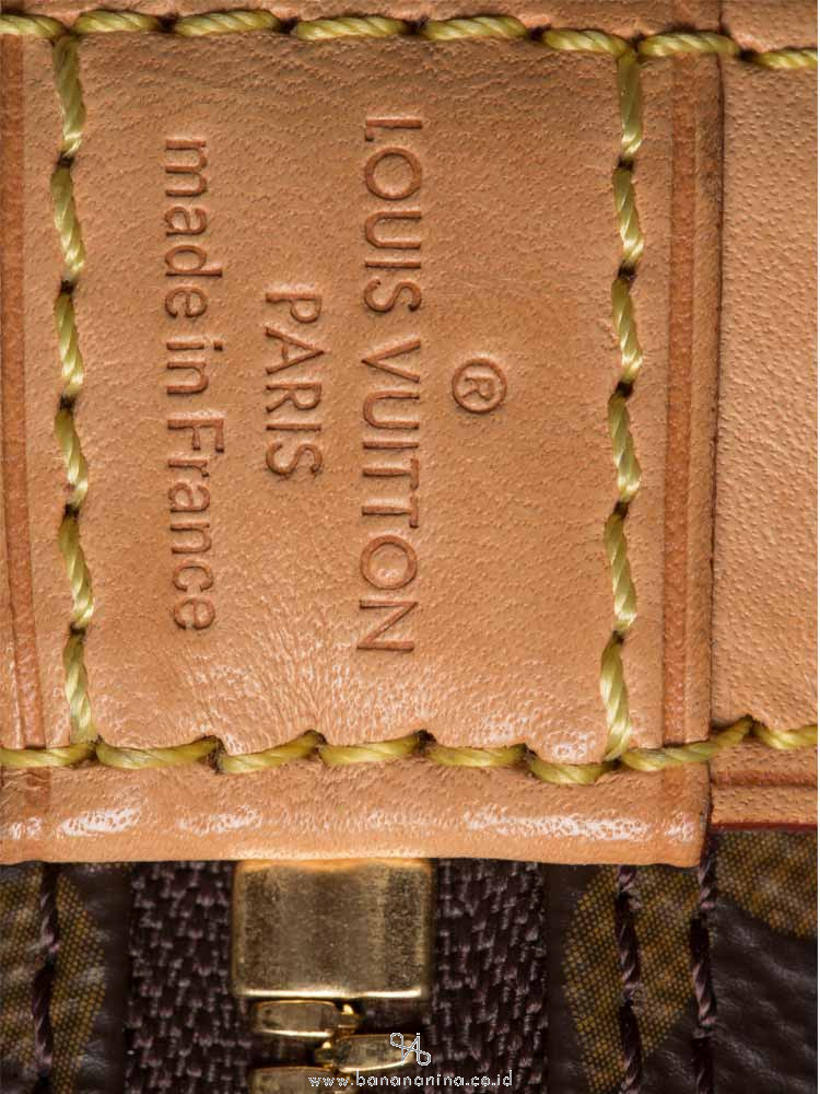 LOUIS VUITTON Monogram Alma BB