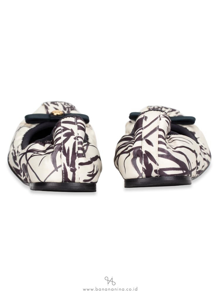 TORY BURCH Ally Satin Ballet Black Clancy Sz 7