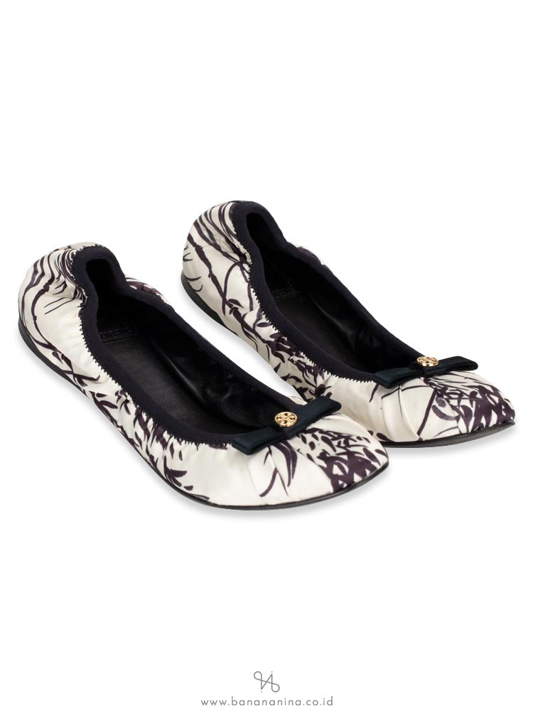TORY BURCH Ally Satin Ballet Black Clancy Sz 7