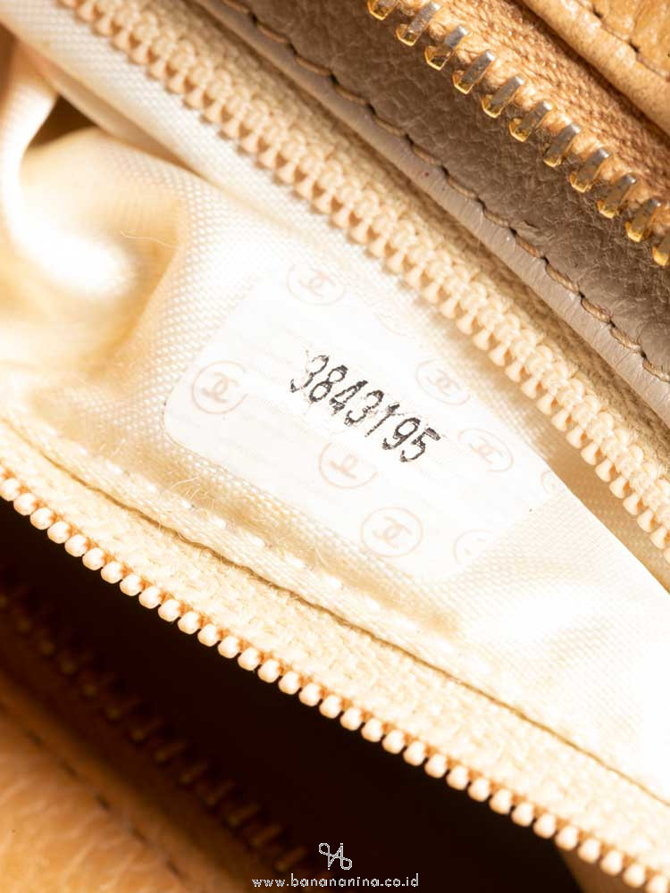 CHANEL Vintage Caviar Mini Timeless Shoulder Bag Beige