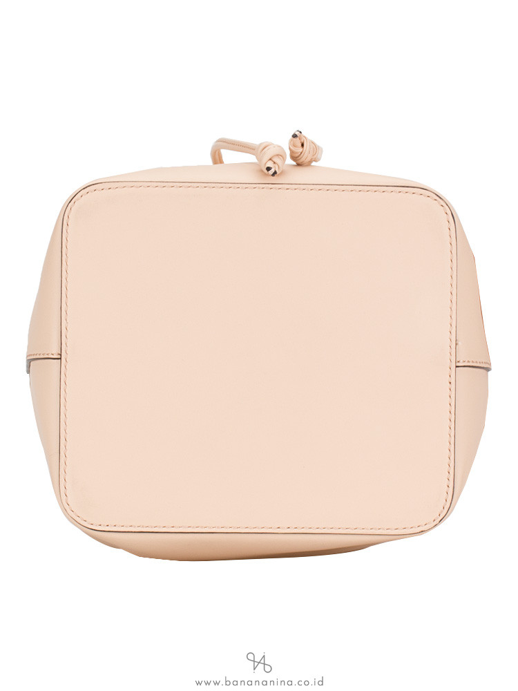 FENDI Mon Tresor Grande Bucket Bag Pink