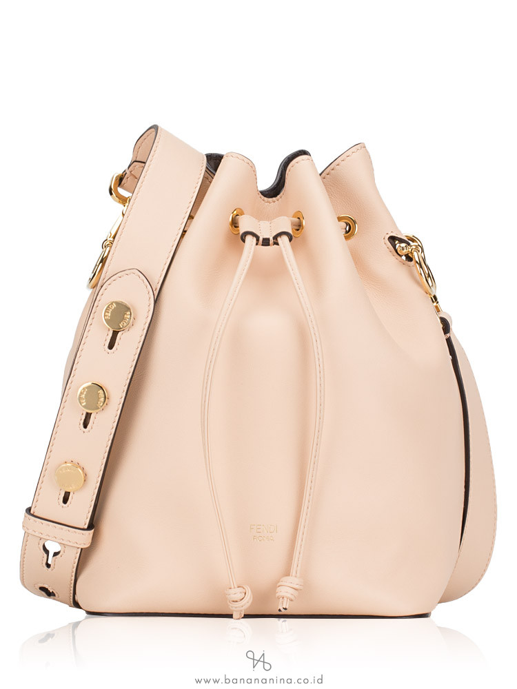 FENDI Mon Tresor Grande Bucket Bag Pink