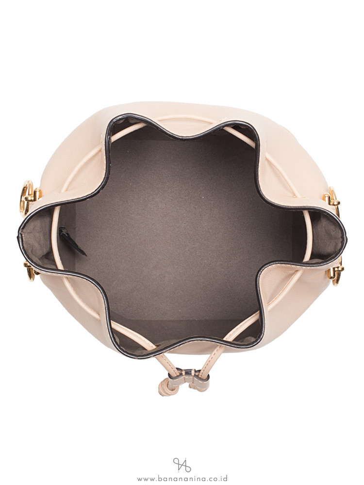 FENDI Mon Tresor Grande Bucket Bag Pink