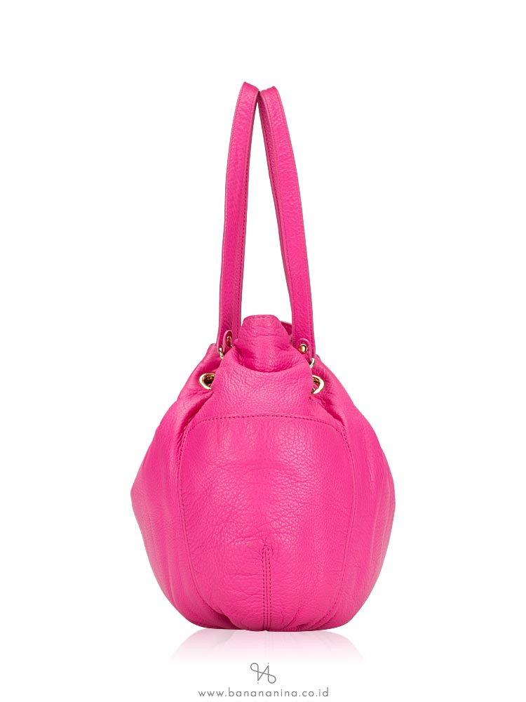 MICHAEL KORS Leather Drawstring Shoulder Bag Fuschia