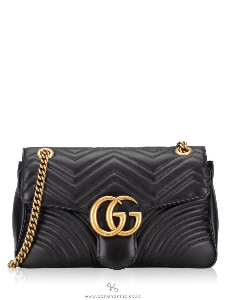 GUCCI GG Marmont Matelasse Medium Flap Bag Black
