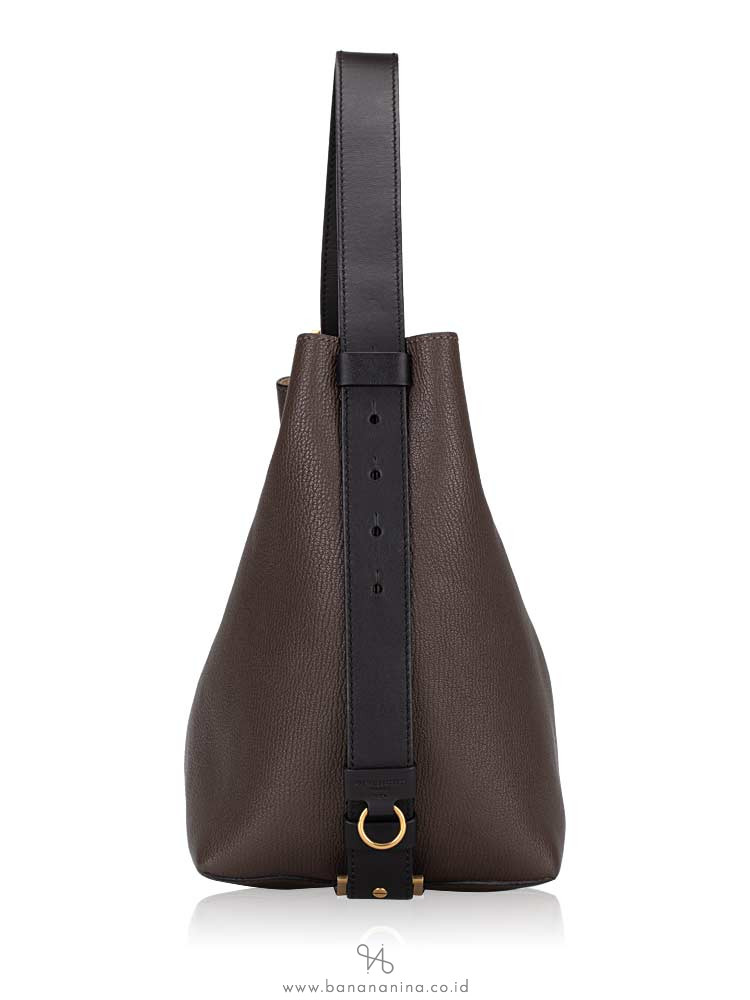 GIVENCHY Grained Leather GV Bucket Bag Heather Grey