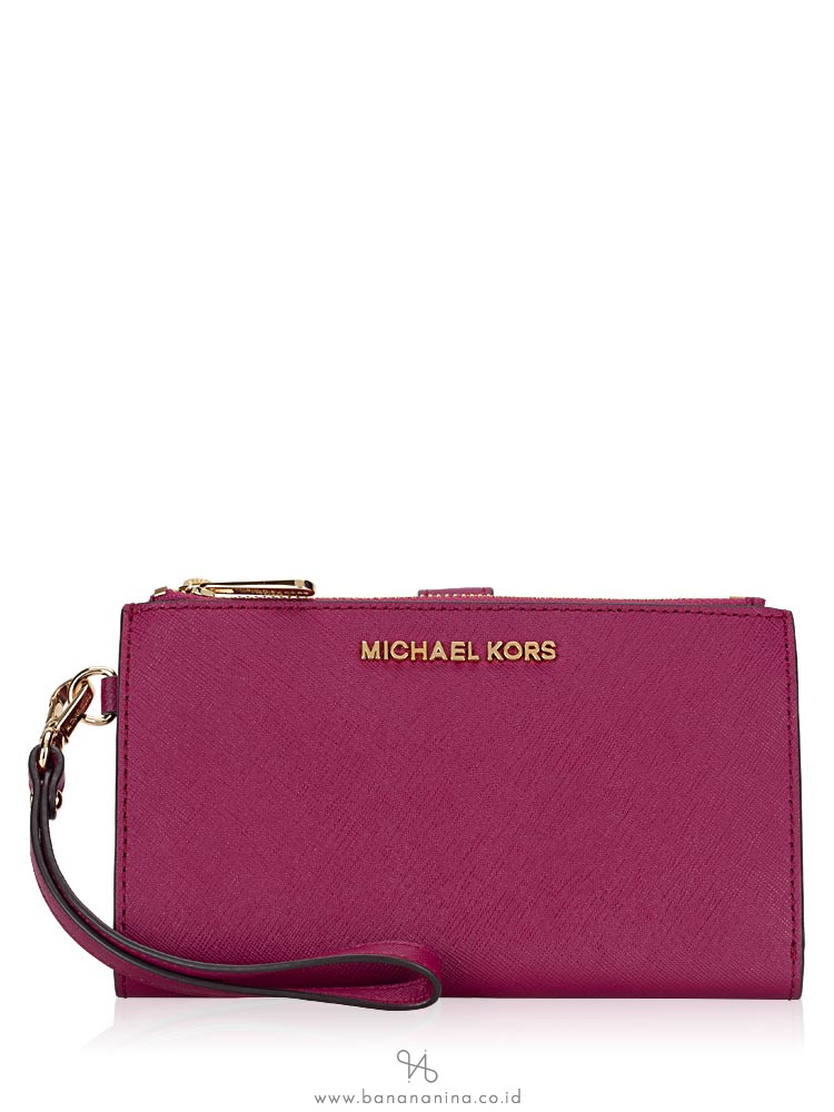 MICHAEL KORS Jet Set Travel Double Zip Wristlet Magenta