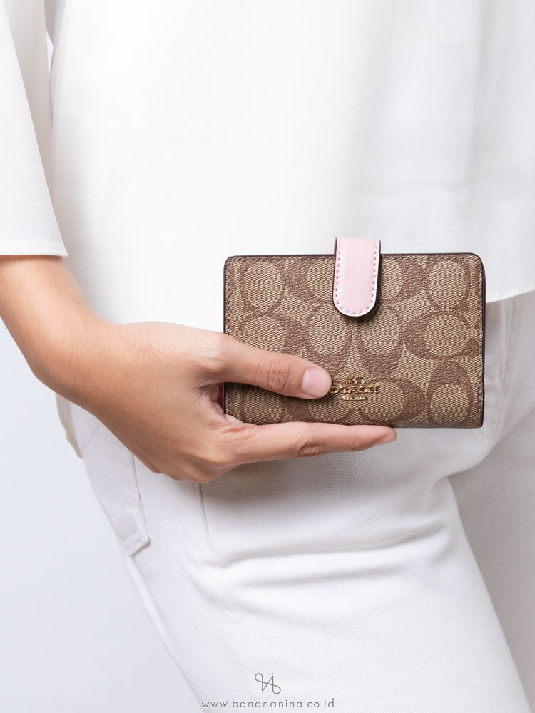 COACH 23553 Signature Medium Wallet Khaki Blossom