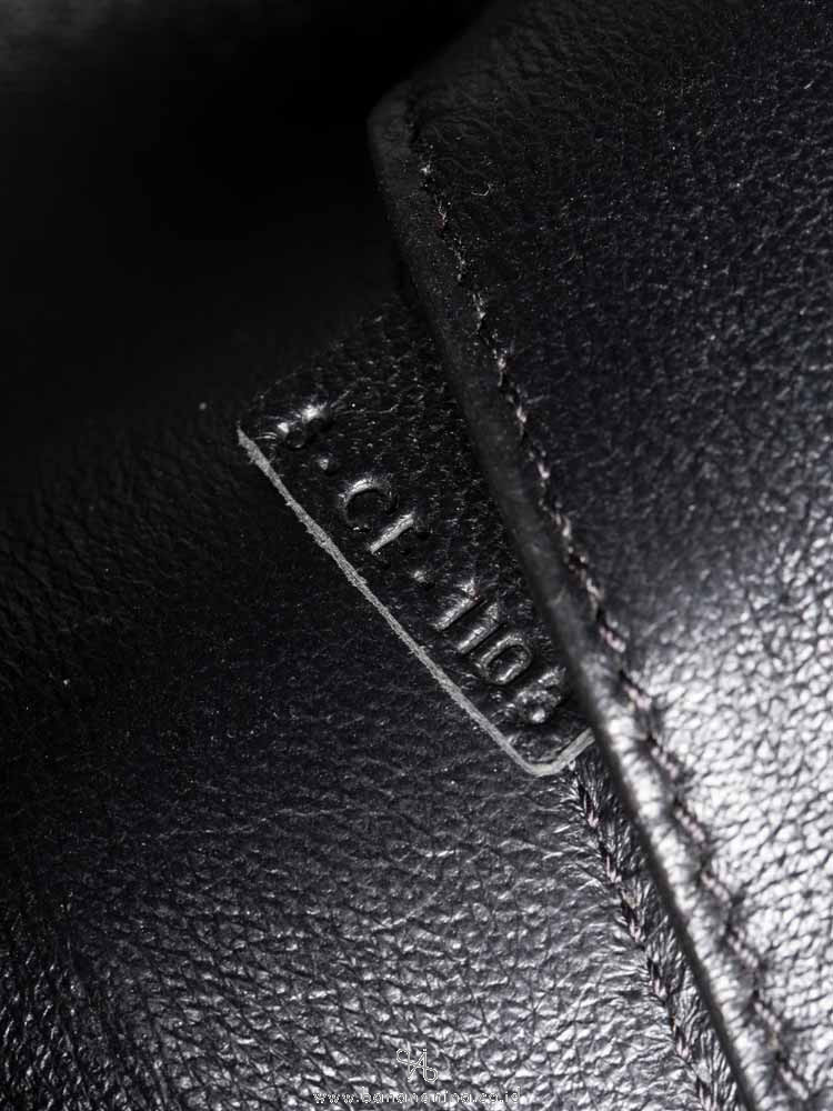 CELINE Grained Leather Medium Edge Black