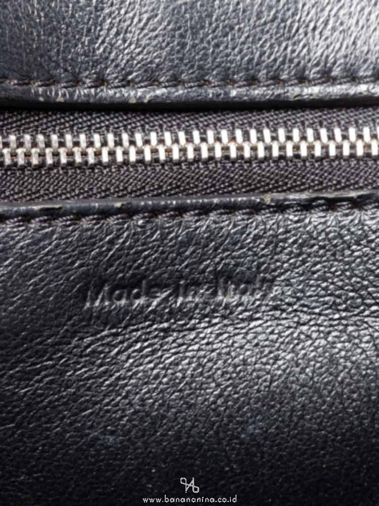 CELINE Grained Leather Medium Edge Black