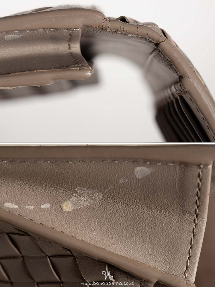 BOTTEGA VENETA Nappa Intrecciato Long Bifold Wallet Taupe