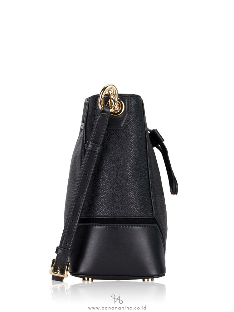 MICHAEL KORS Nicole Leather Small Bucket Bag Black