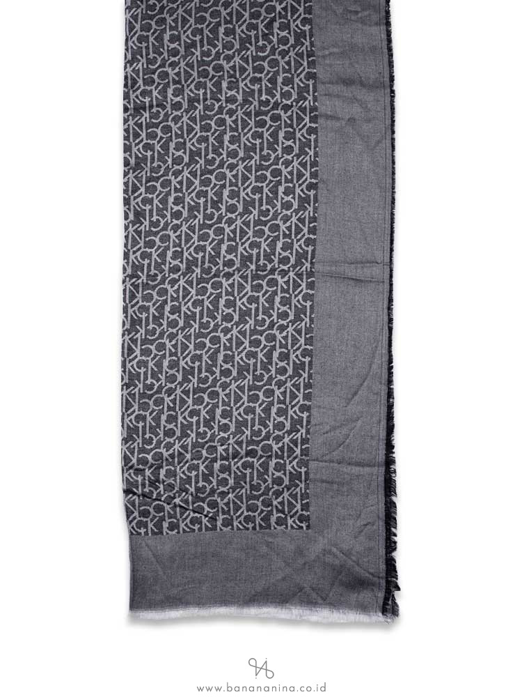 CALVIN KLEIN Signature Fray Trim Scarf
