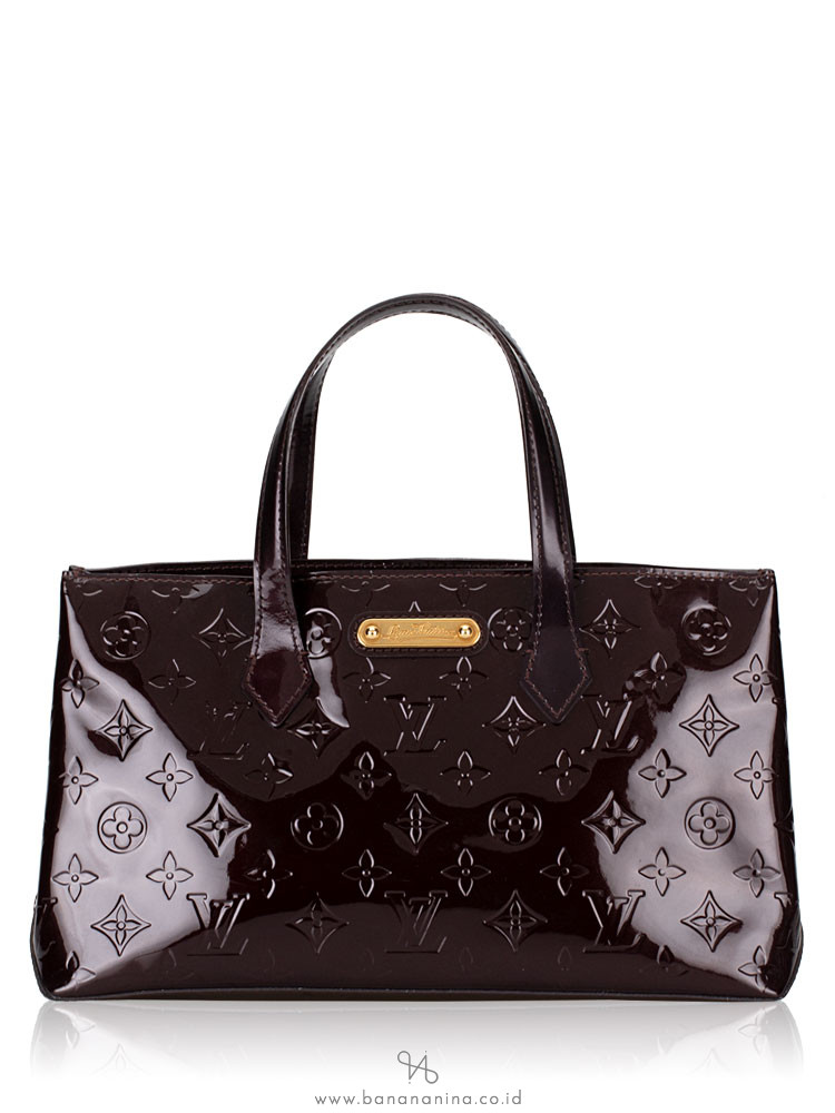 LOUIS VUITTON Monogram Vernis Wilshire PM Amarante