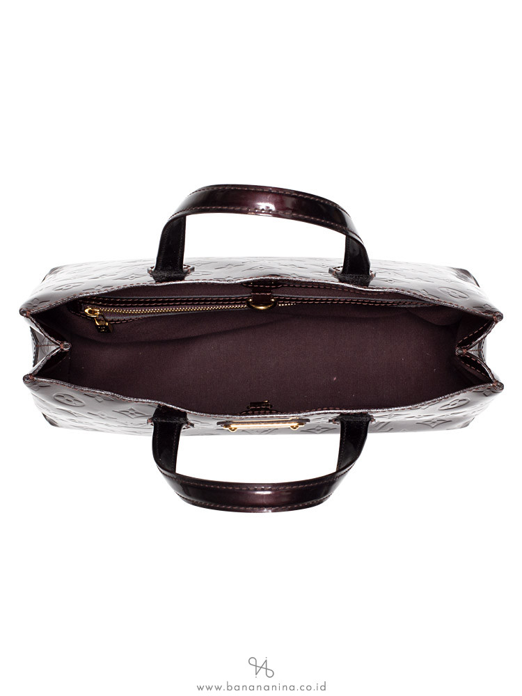 LOUIS VUITTON Monogram Vernis Wilshire PM Amarante