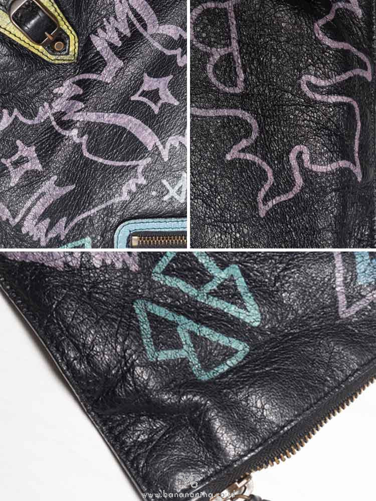 BALENCIAGA Classic Graffiti Small Pouch Noir