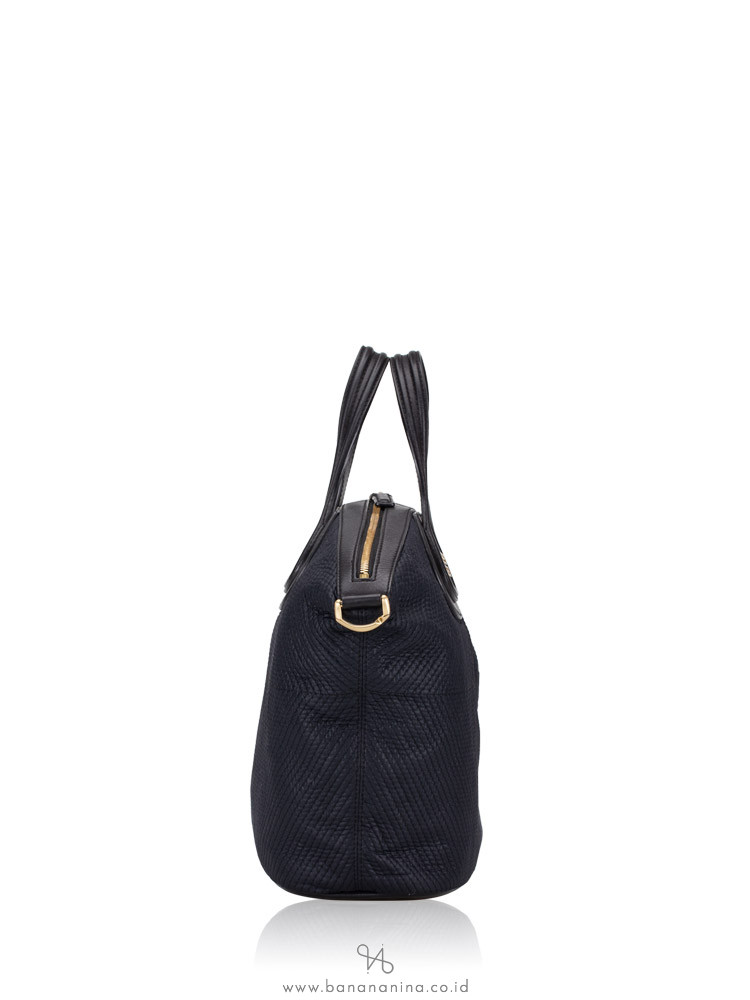 GIVENCHY Quilted Nylon Medium Nightingale Black