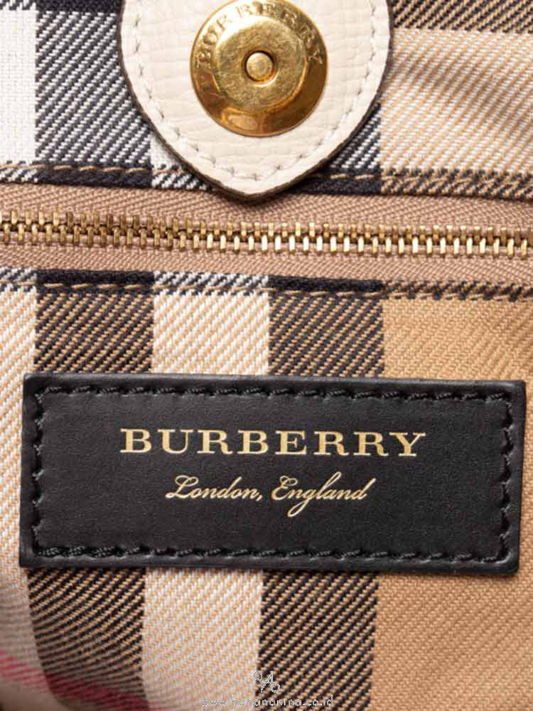 BURBERRY Broguing Fringe Small Banner Tote Cream