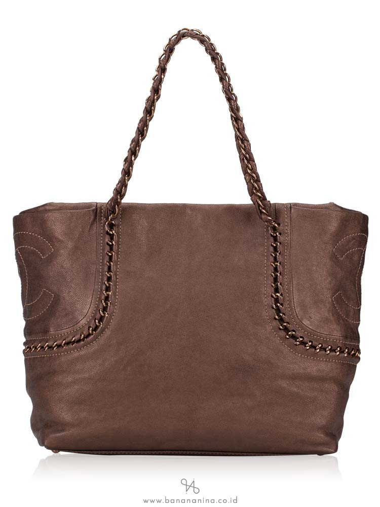 CHANEL Metallic Luxe Ligne Shopper Bronze