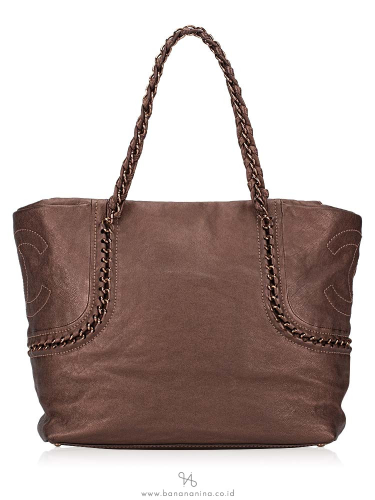 CHANEL Metallic Luxe Ligne Shopper Bronze