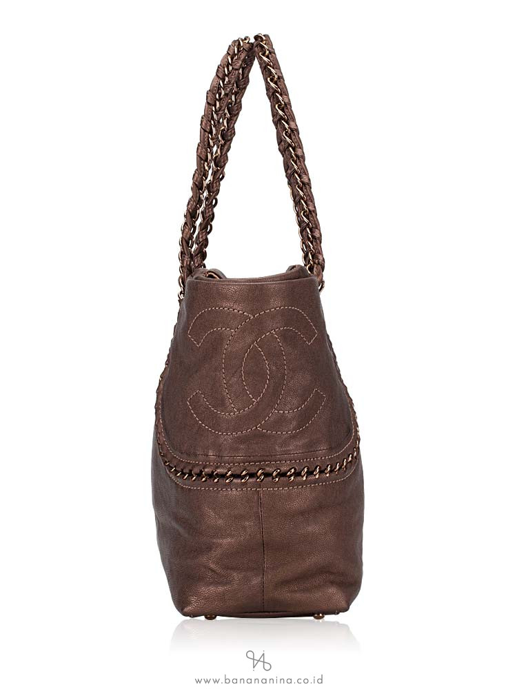 CHANEL Metallic Luxe Ligne Shopper Bronze